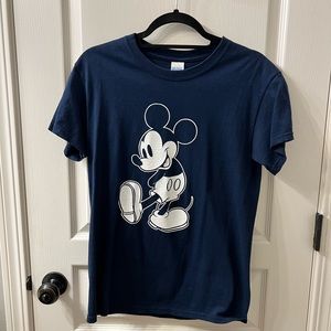 Mickey Mouse Men’s Navy Blue T-Shirt.  Size S.